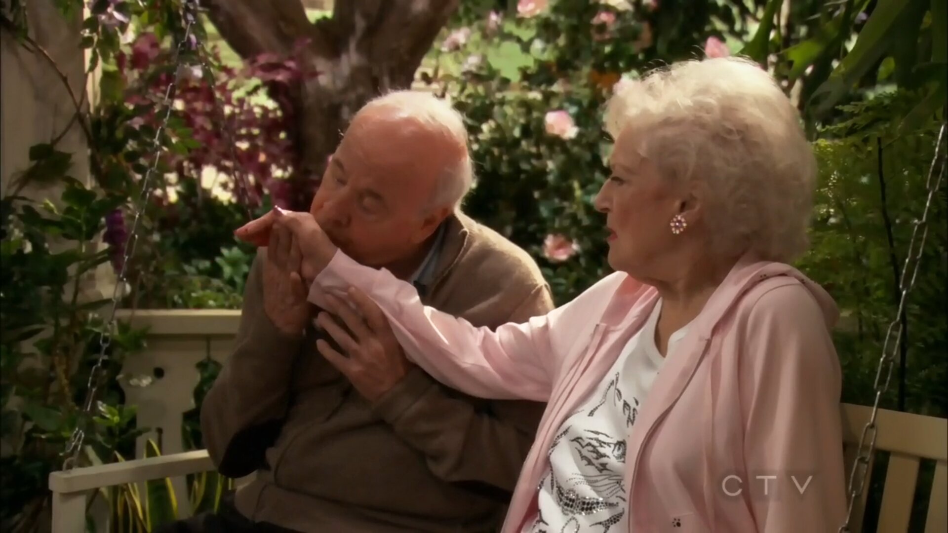 Revoir Hot in cleveland du 18 Septembre