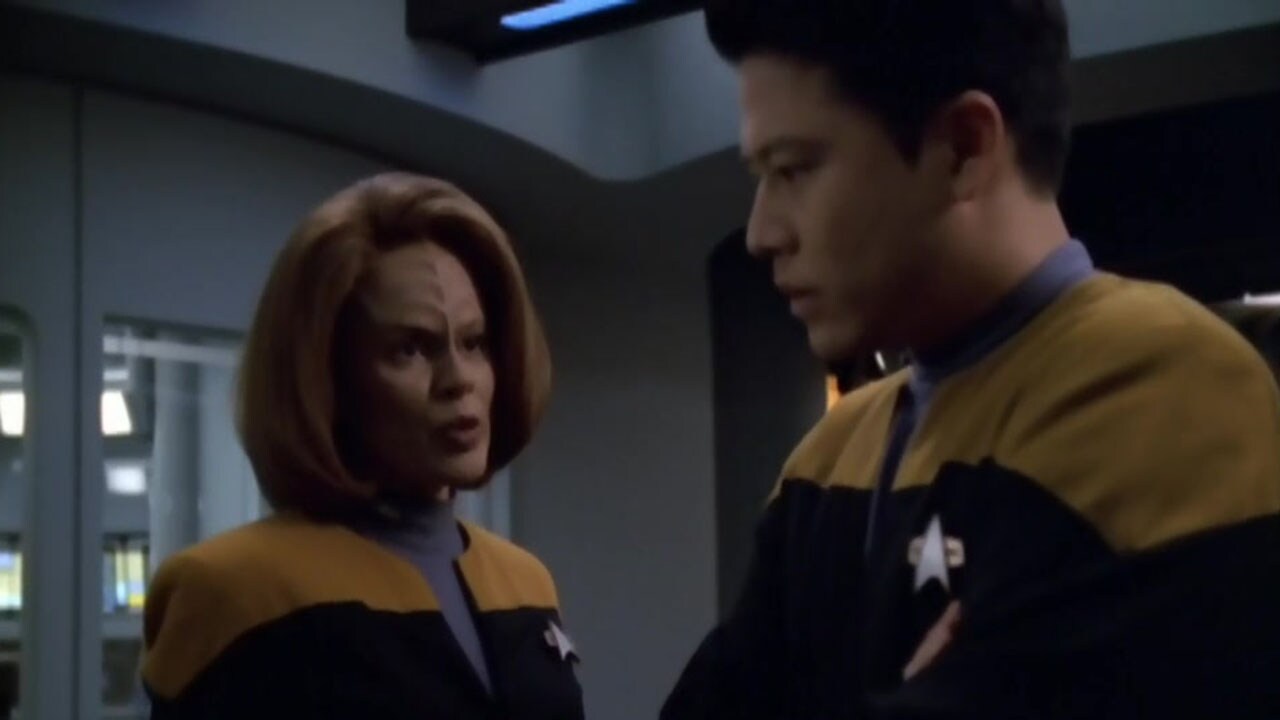 Star Trek: Voyager | S5:E25 | Warhead