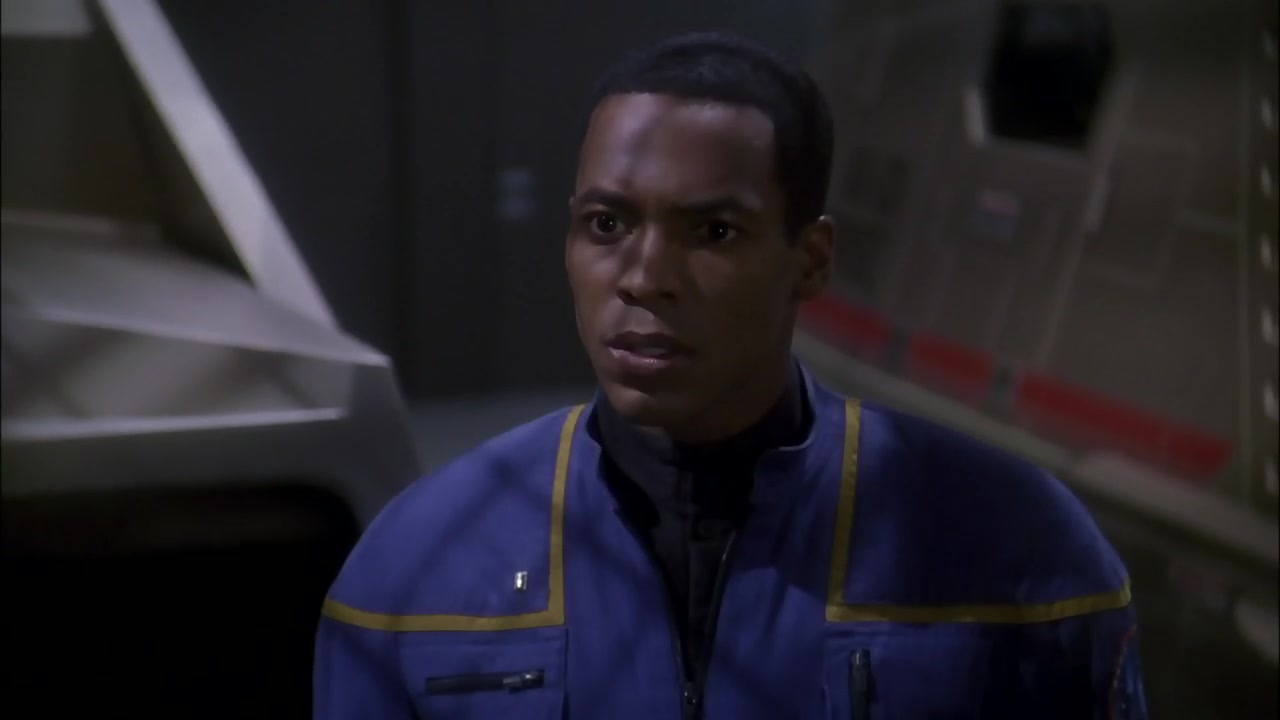 star-trek-enterprise-s2-e4-dead-stop