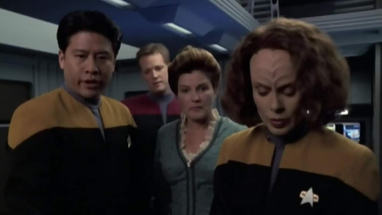 Star Trek : Voyager | S6:E17 | Les possédés