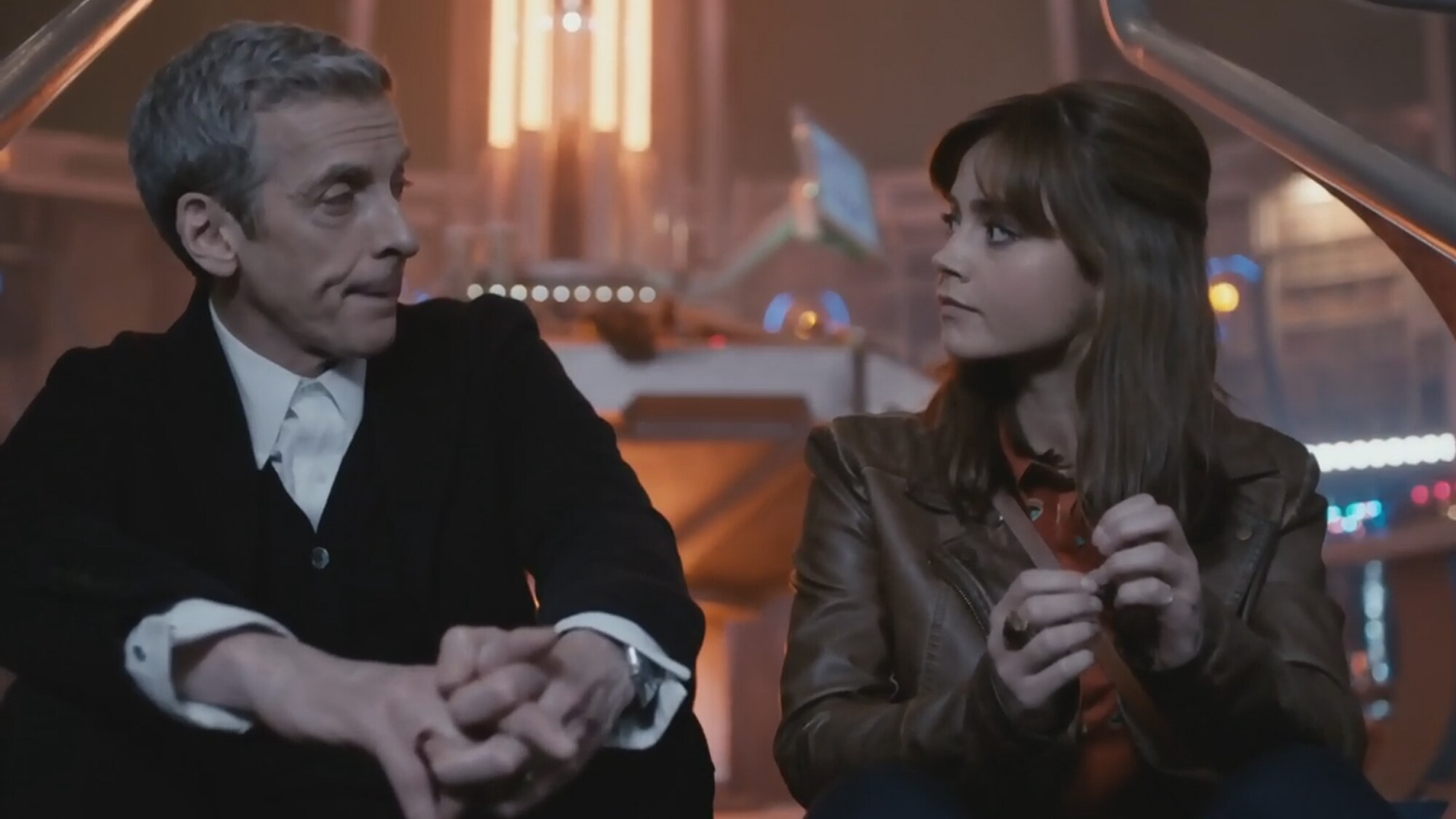 Хороший человек 1. Doctor who Peter Capaldi Clara. Доктор кто я. Клара я хороший человек. Доктор кто Рождественское вторжение.