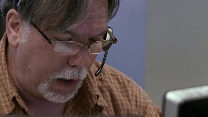 Crisis Hotline: Veterans Press 1 Crisis Hotline: Veterans Press 1
