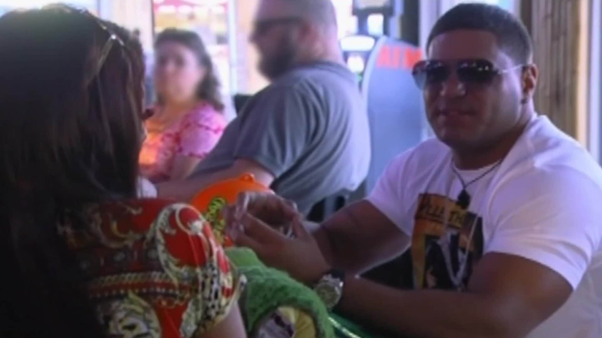 Jersey Shore S6E7 Great Meatballs of Fire