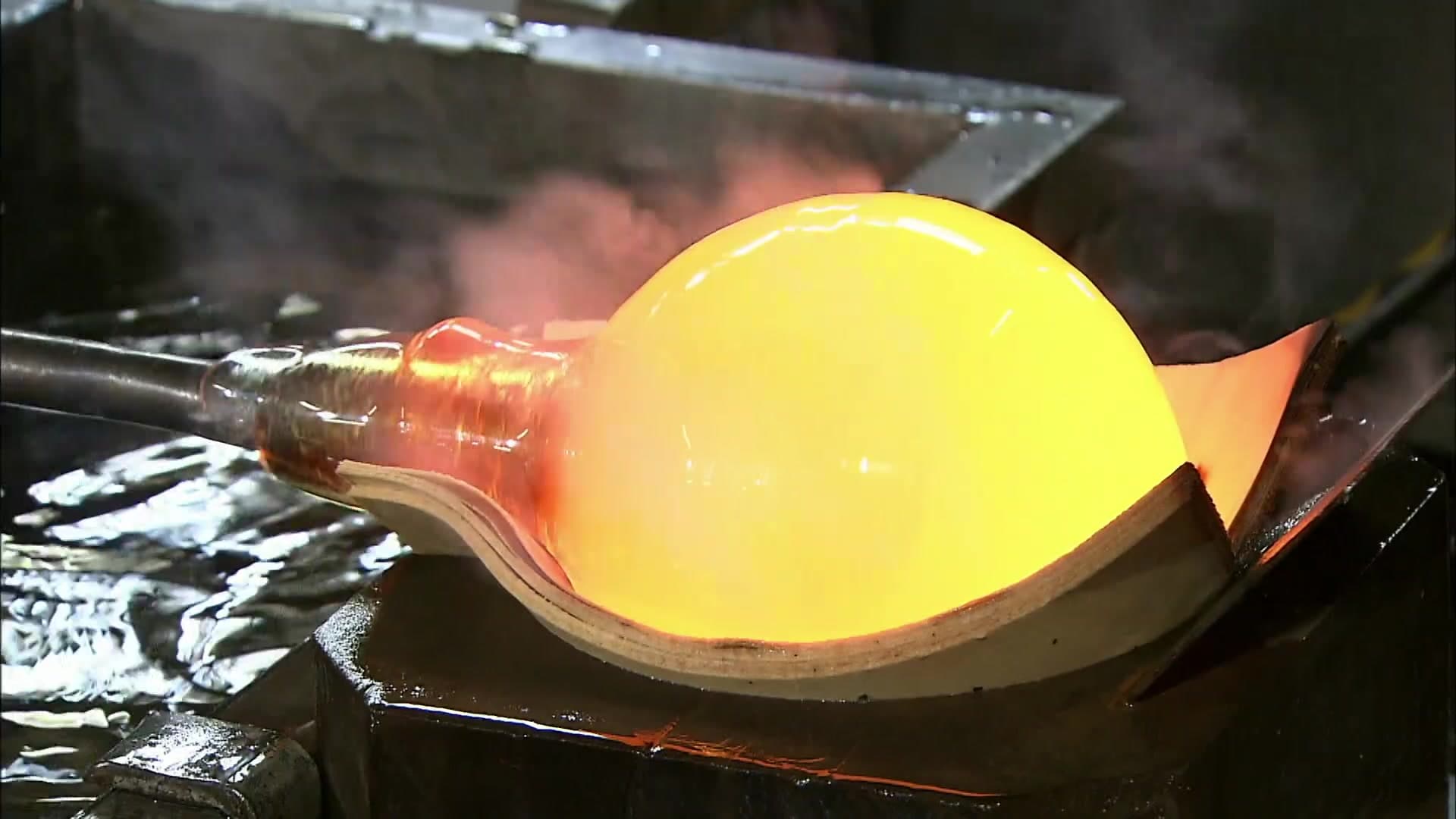How It's Made S26E3 MouthBlown Window Glass, Water Pumps, Sake