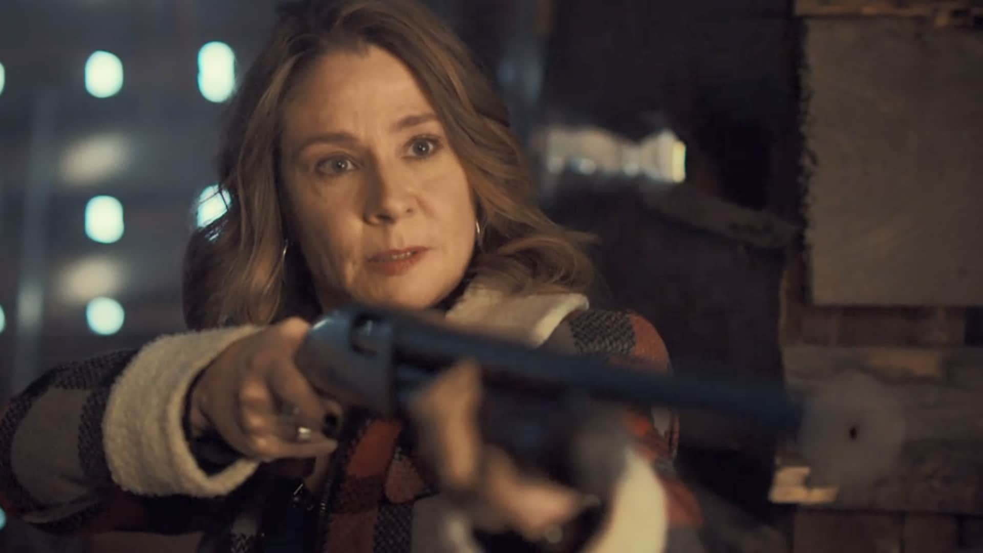 Wynonna Earp | S3:E7 | I Fall to Pieces | Crave