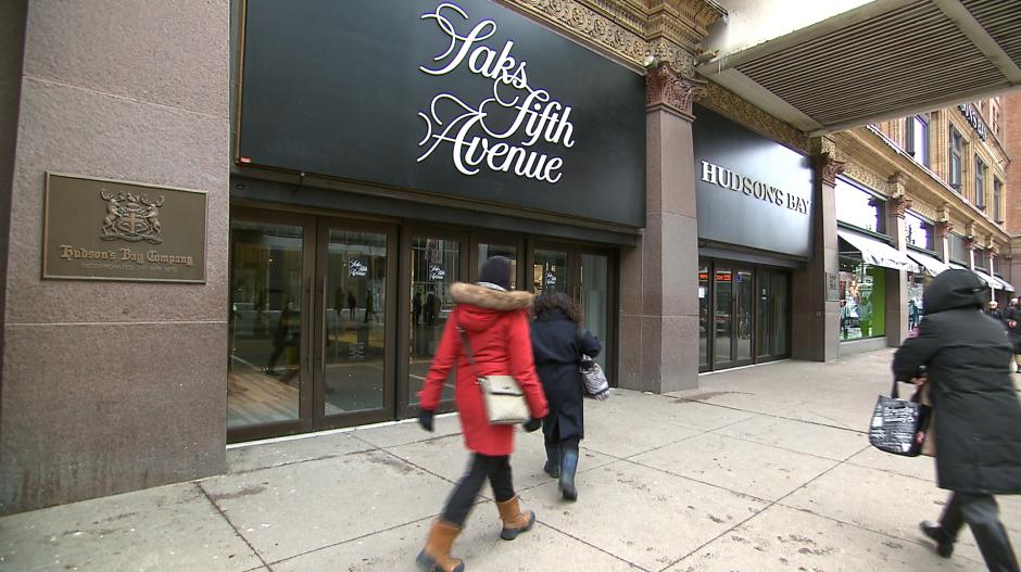 Saks Manhattan Flagship Sees Value Plummet in Retail Apocalypse - Bloomberg