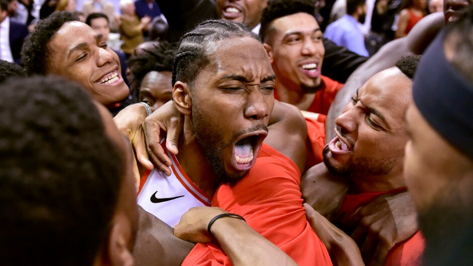 Raptors Superfan Nav Bhatia Thinks Team Shouldn't Retire Kawhi Leonard's  Jersey