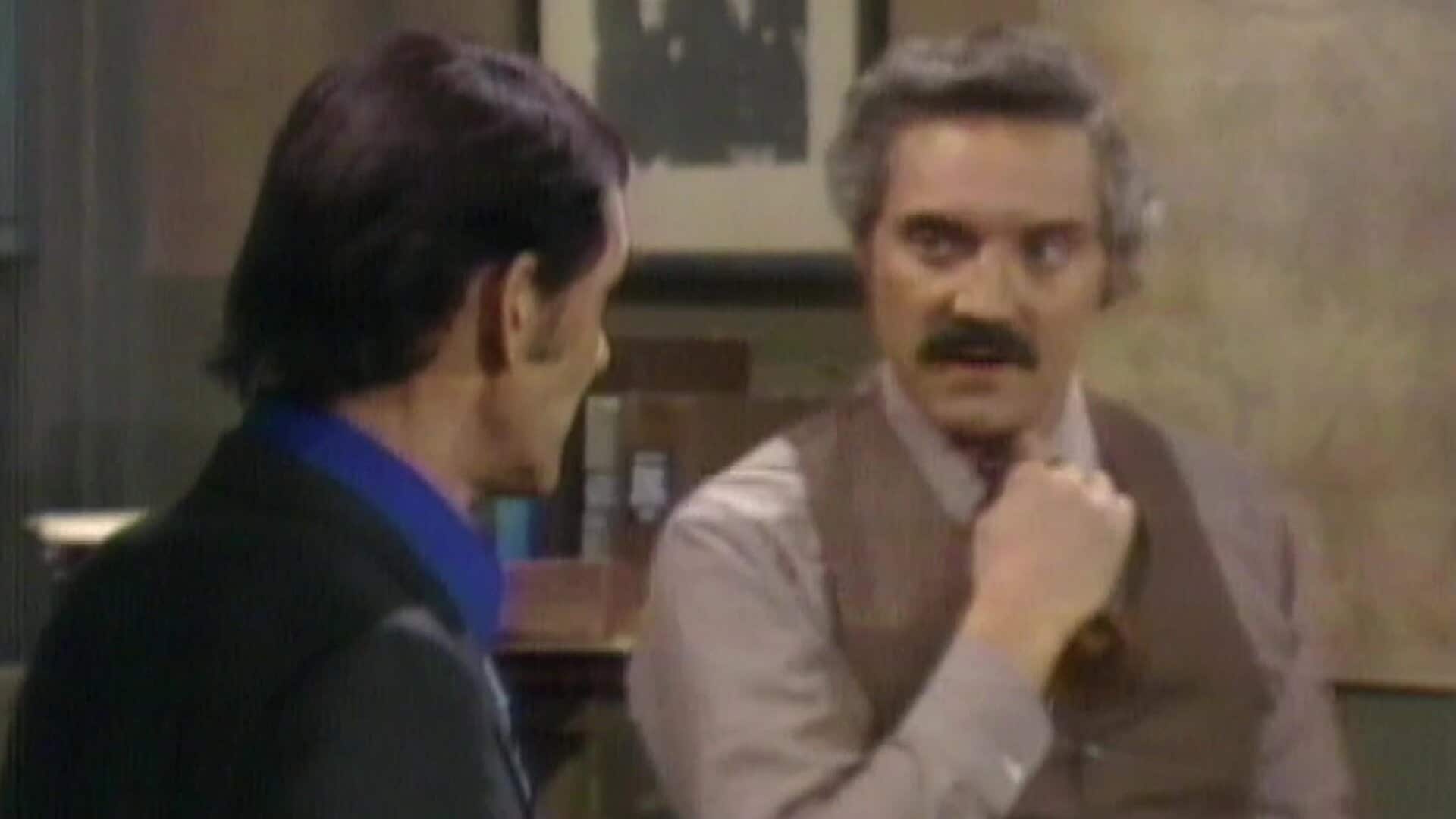 Barney Miller S1E11 The Escape Artist