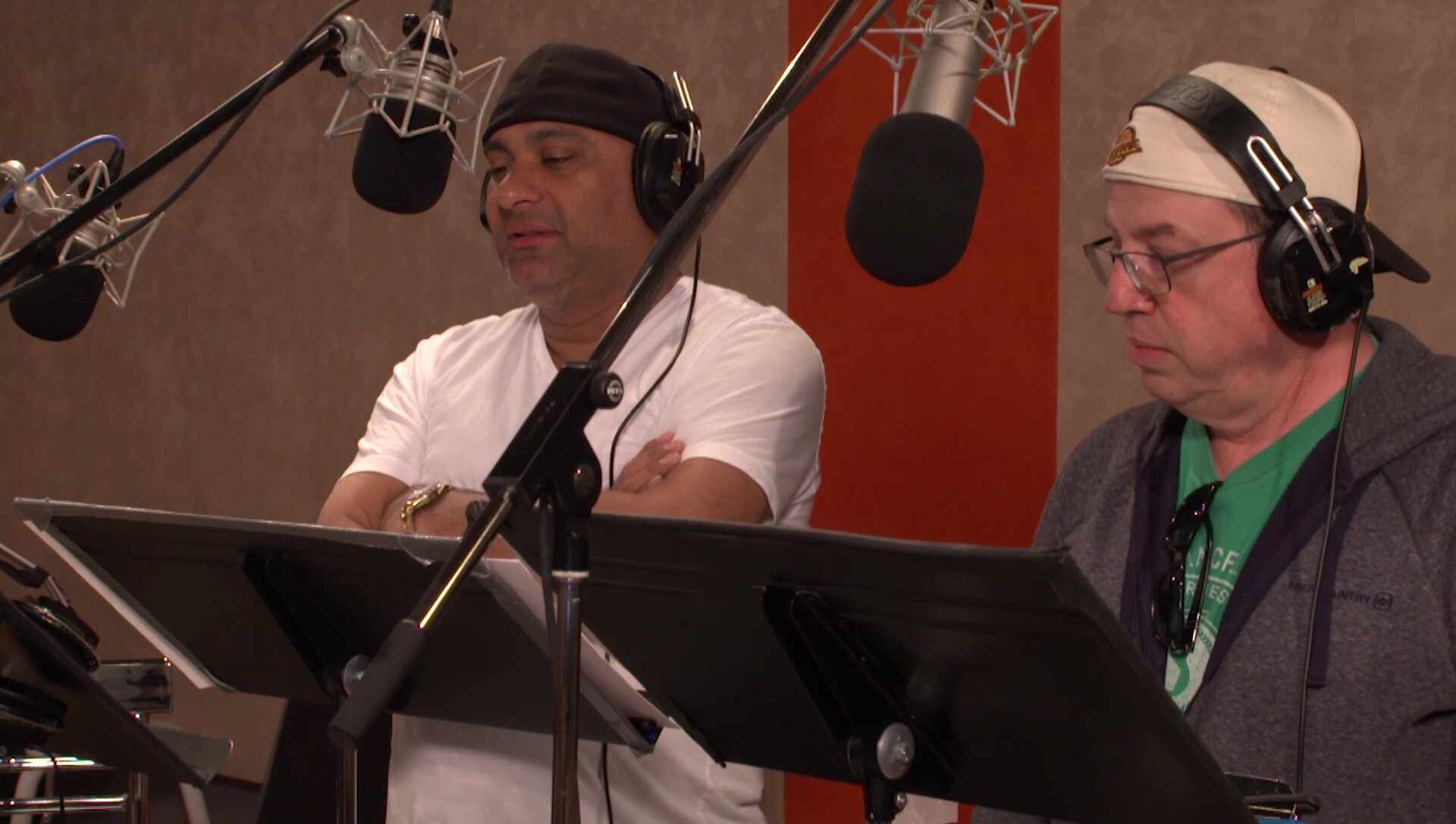 Corner Gas Animated | Russell Peters Becomes a Bear