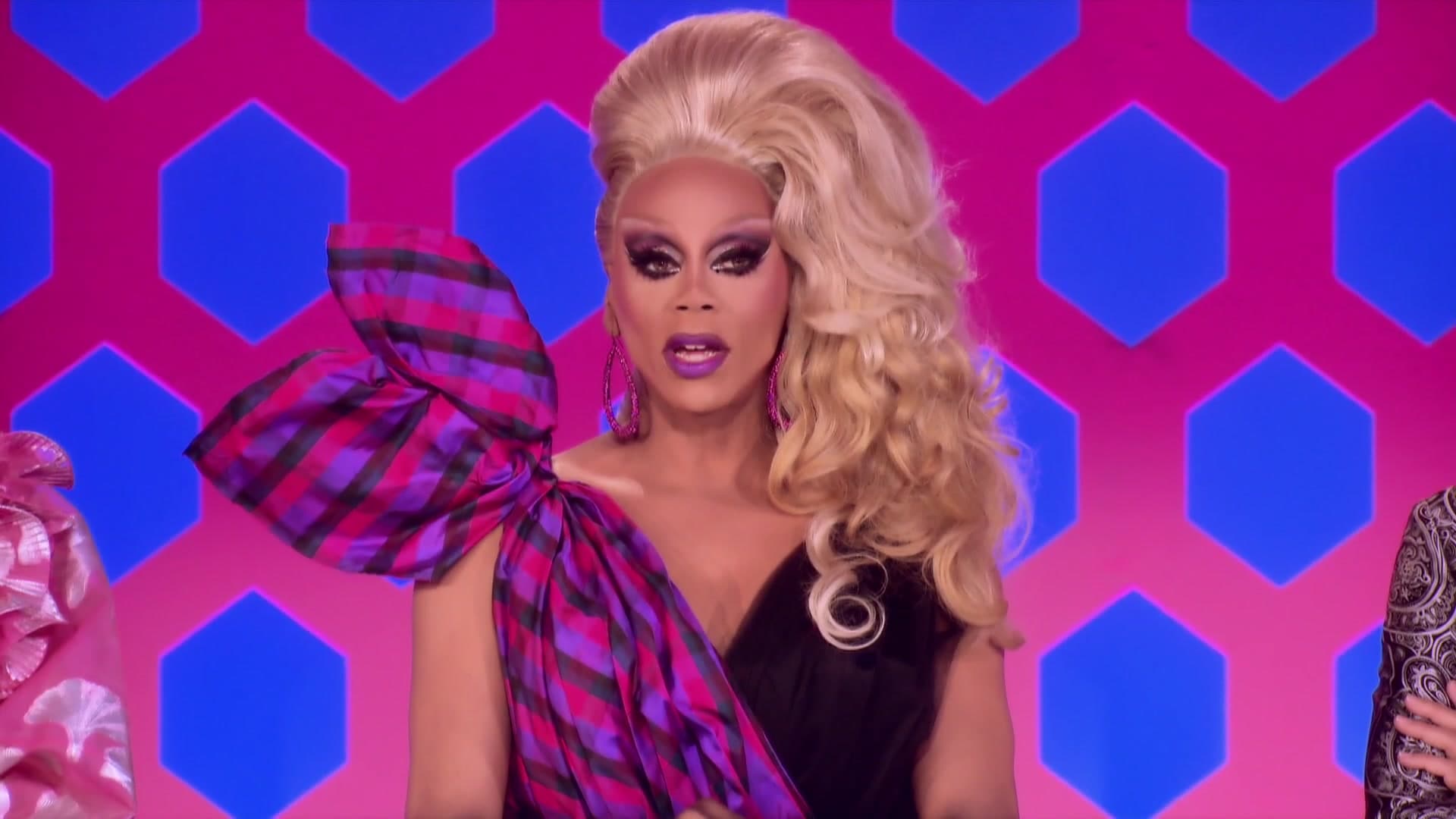 RuPaul's Drag Race All Stars | S3:E8 | A Jury of Their Queers | Crave