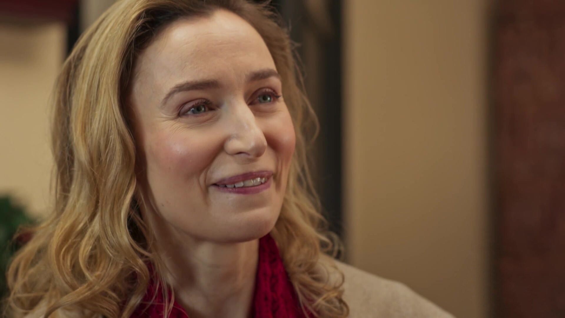 The Christmas Ball The Christmas Ball Crave