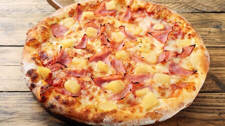 Hawaiian crowned ‘America’s Favourite Pizza’ Hawaiian crowned ‘America’s Favourite Pizza’