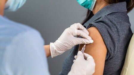 Should employers be allowed to mandate the COVID-19 vaccine for employees? Should employers be allowed to mandate the COVID-19 vaccine for employees?