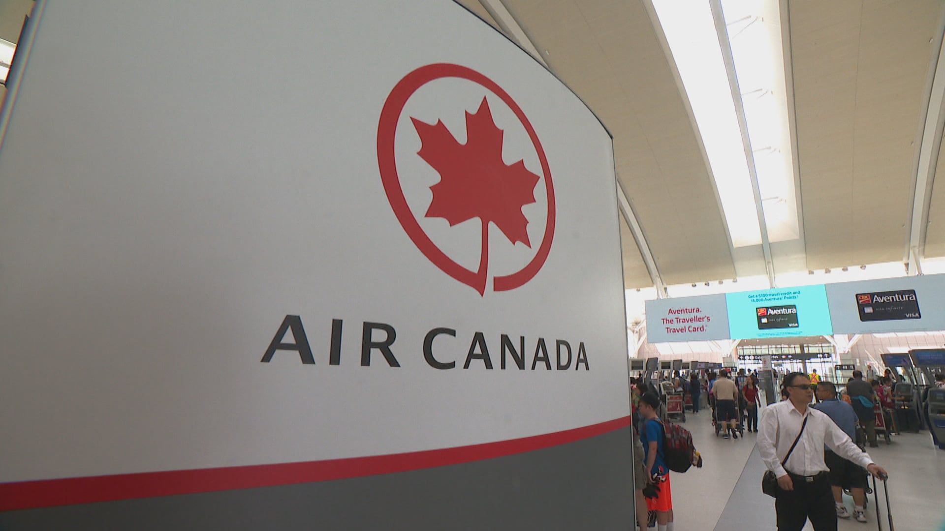 Air Canada Logo Wallpaper - Air Canada Suspends All Direct Flights To China As Virus Spreads Bnn Bloomberg