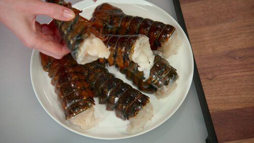 Mary Crushes: Lobster Mary Crushes: Lobster