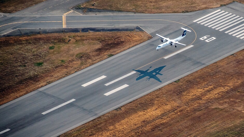 WestJet cutting jobs and slashing flight capacity by 1/3