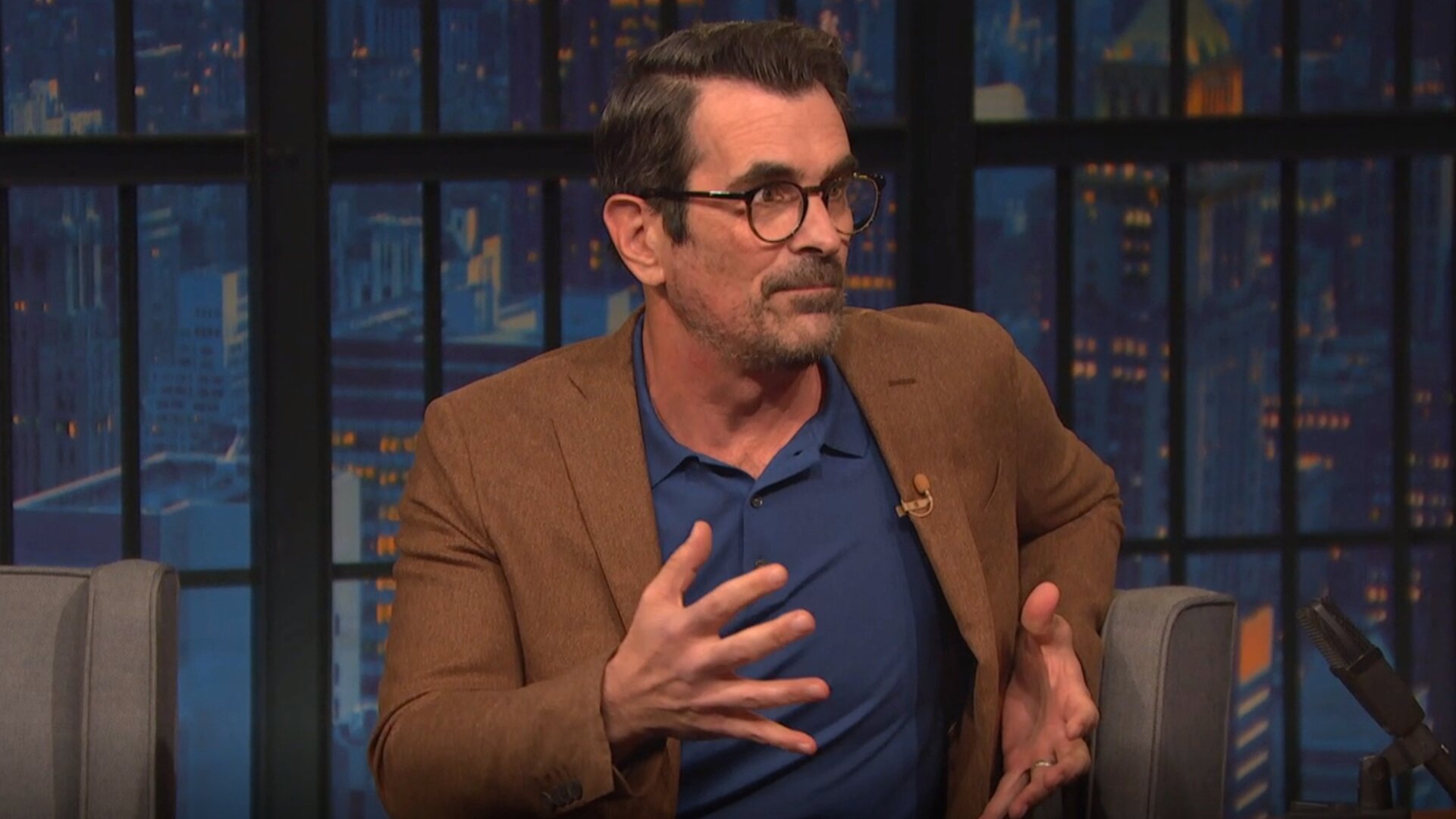 Clips: Ty Burrell Soiled Himself in Times Square