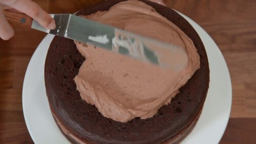 Mary In A Minute: Chocolate Malt Buttercream Icing Mary In A Minute: Chocolate Malt Buttercream Icing