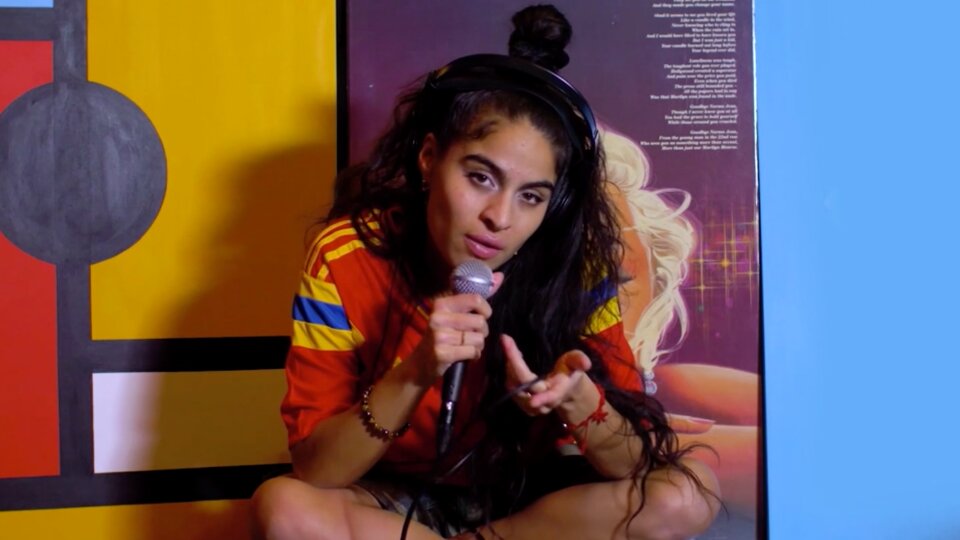 Jessie Reyez performs 'Kill Us' for etalk Open House