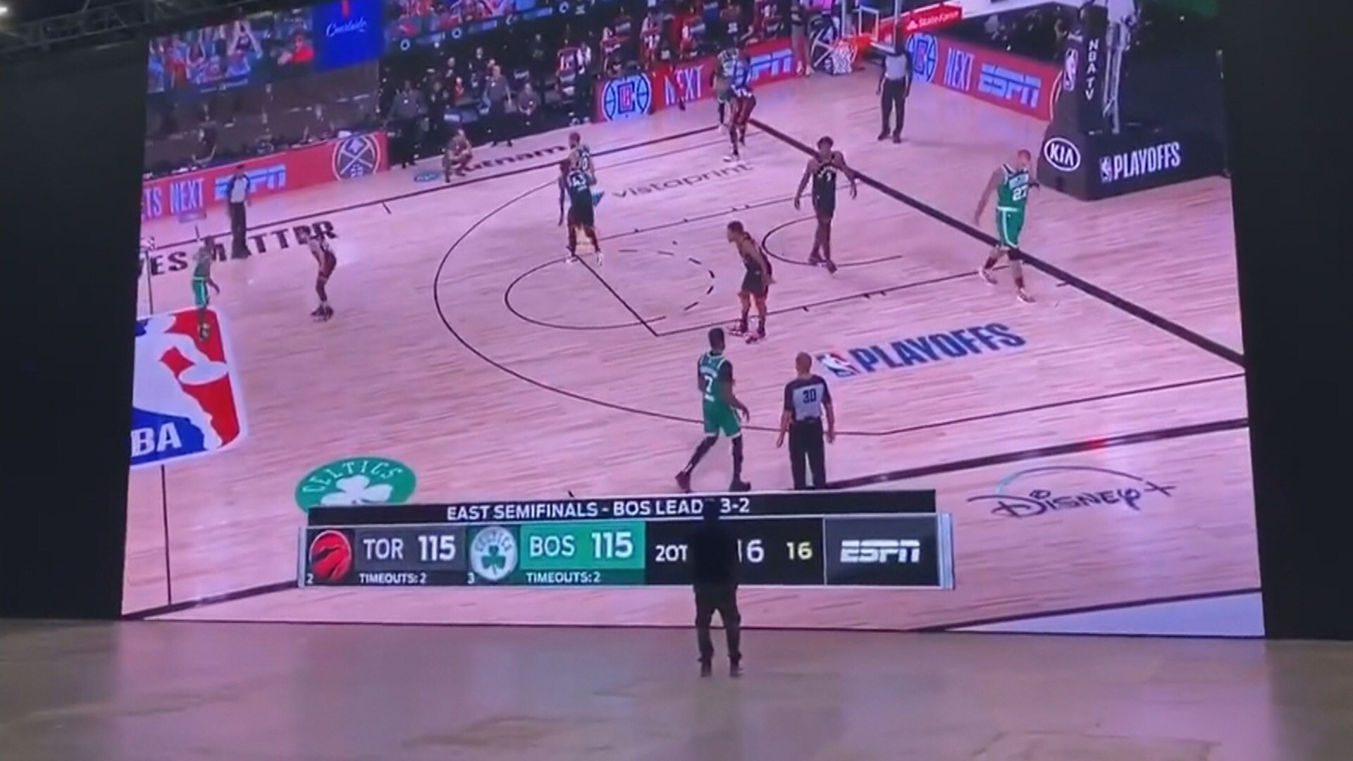 Check out Kanye West's 100-foot TV screen