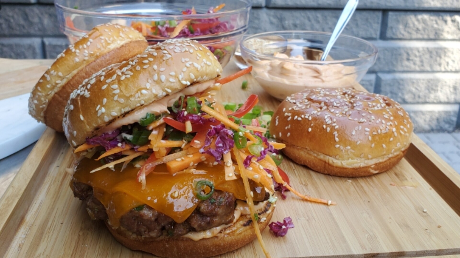 Who makes a better burger: Mary or Shahir?