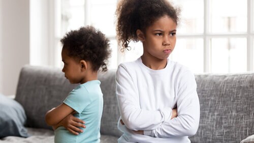 Do all siblings have to be close friends? Do all siblings have to be close friends?