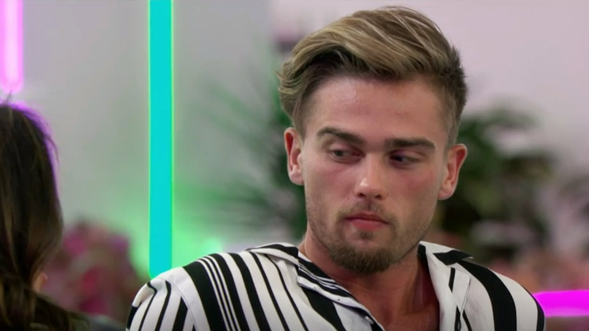 Clips: My Eyes Are Up Here