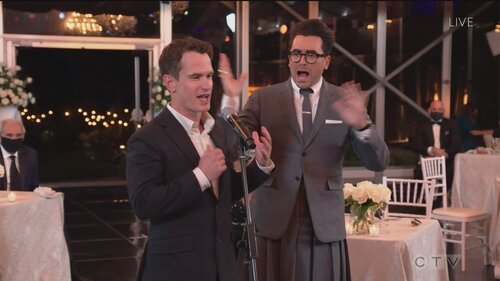 Clips: 'Schitt's Creek' Wins Outstanding Directing For A Comedy Series Clips: 'Schitt's Creek' Wins Outstanding Directing For A Comedy Series