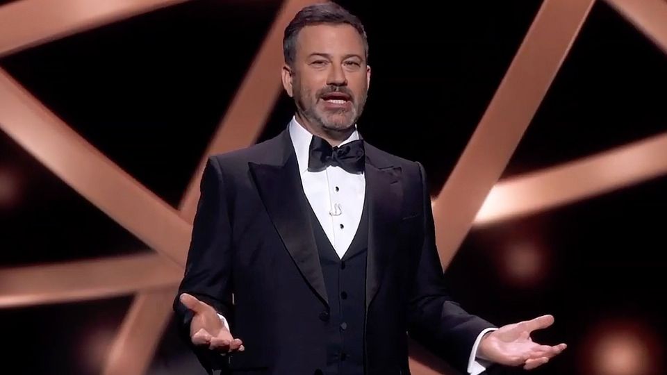 Jimmy Kimmel roasts himself with 'mean tweets' after hosting the Emmys