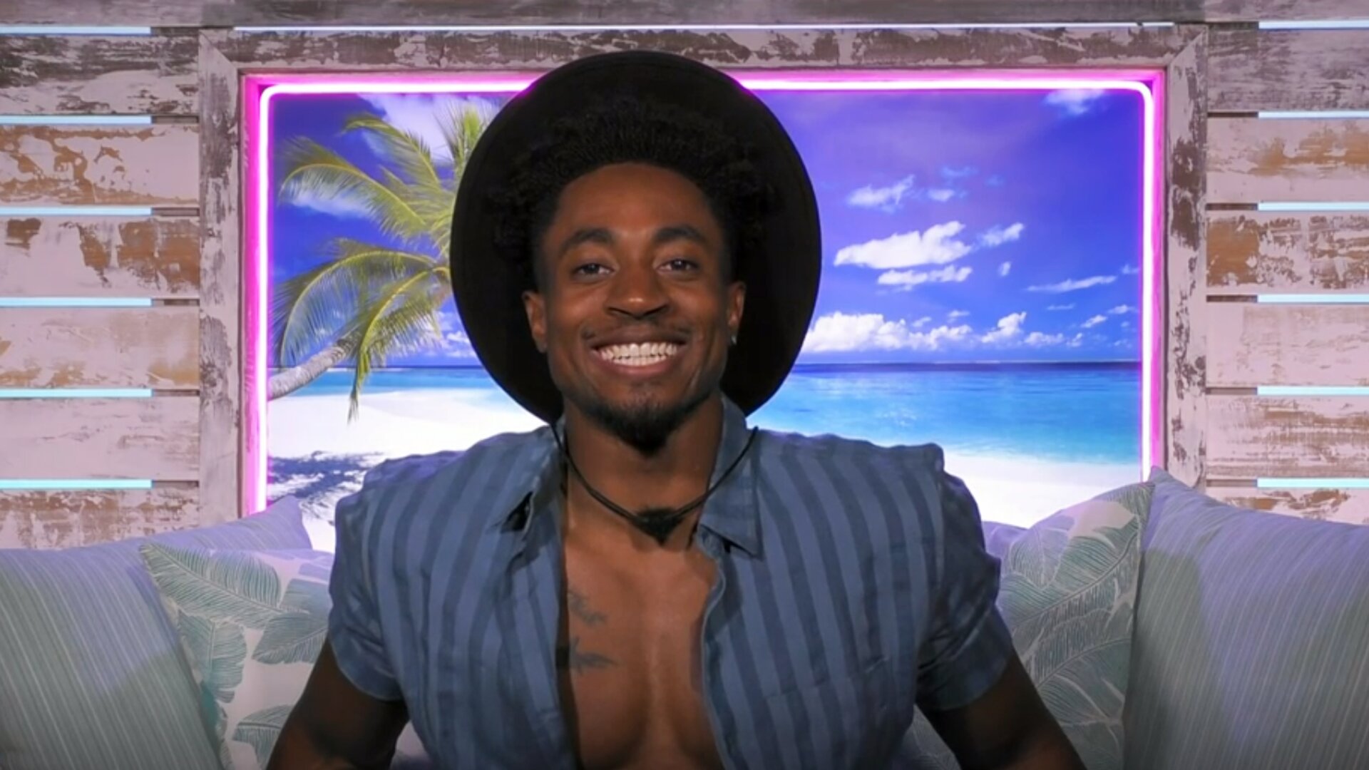 Clips: The Serial Kisser