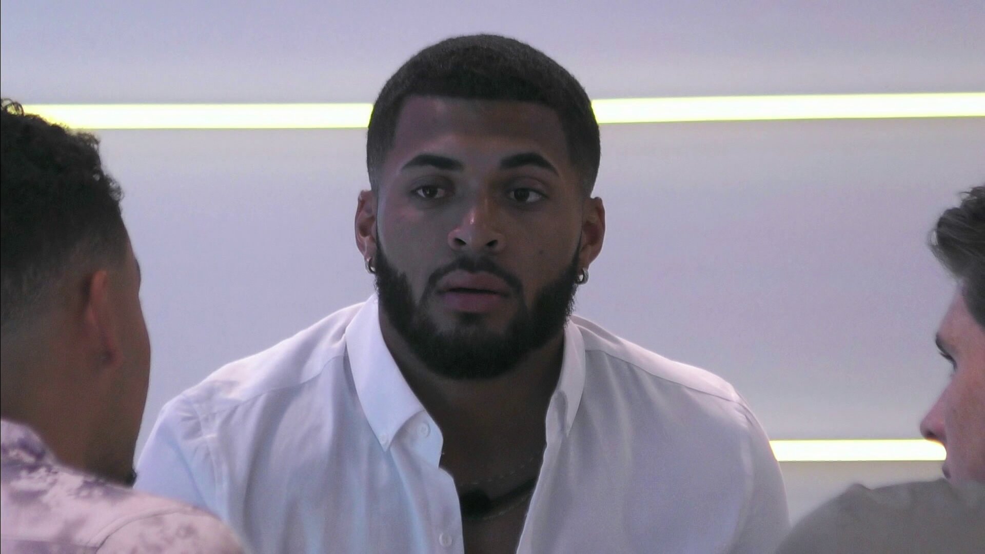 Clips: Is Johnny Going To Break Cely’s Heart?