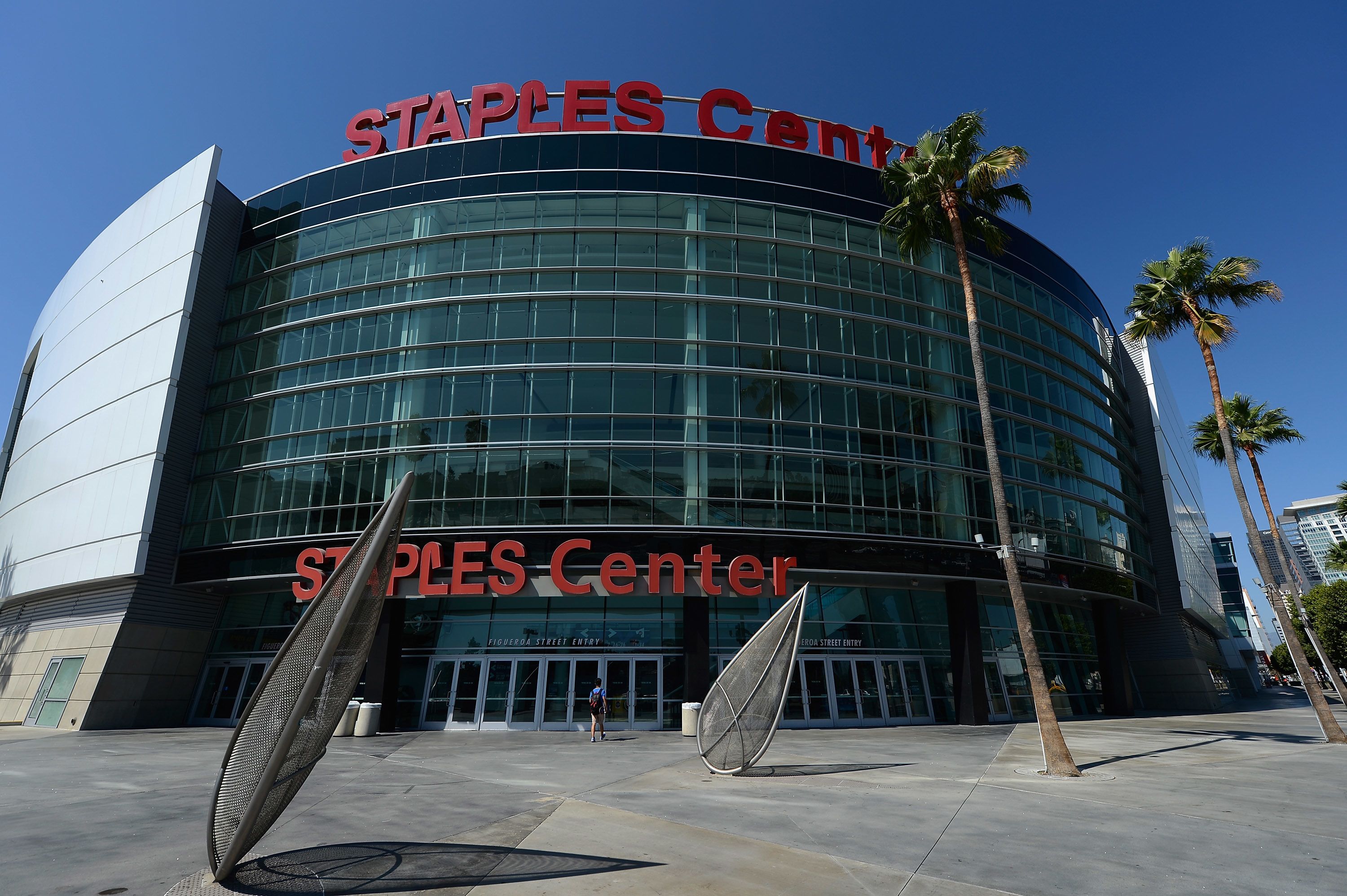 crypto.com buy staple center