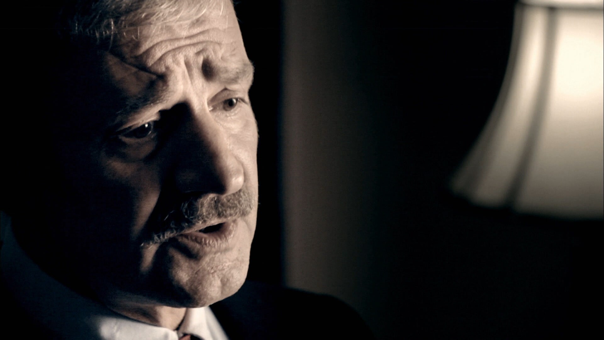 Traqué sans merci S1E3 Trois médecins et une épouse