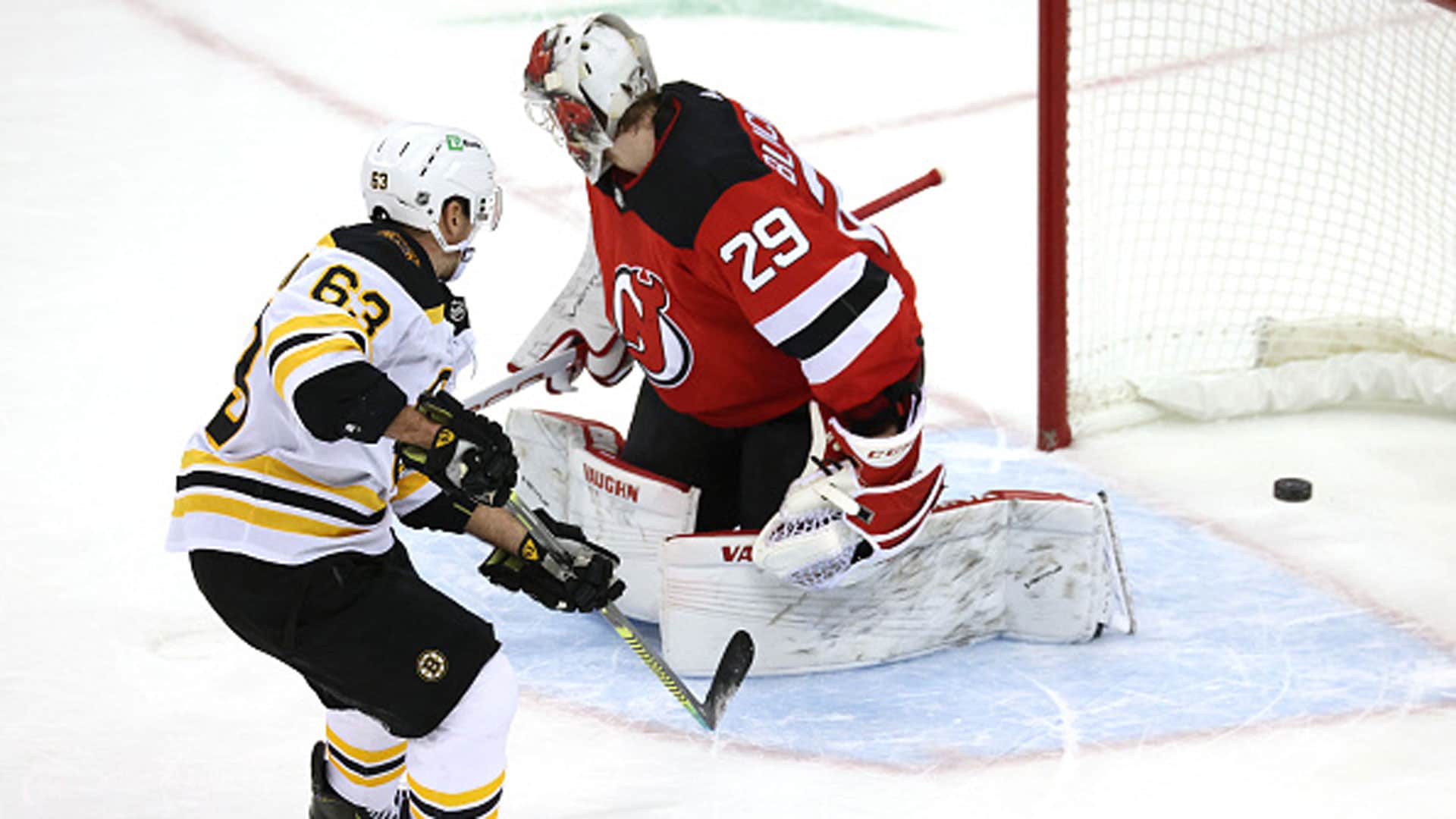 NHL: Bruins 3, Devils 2 (SO) - Video - TSN