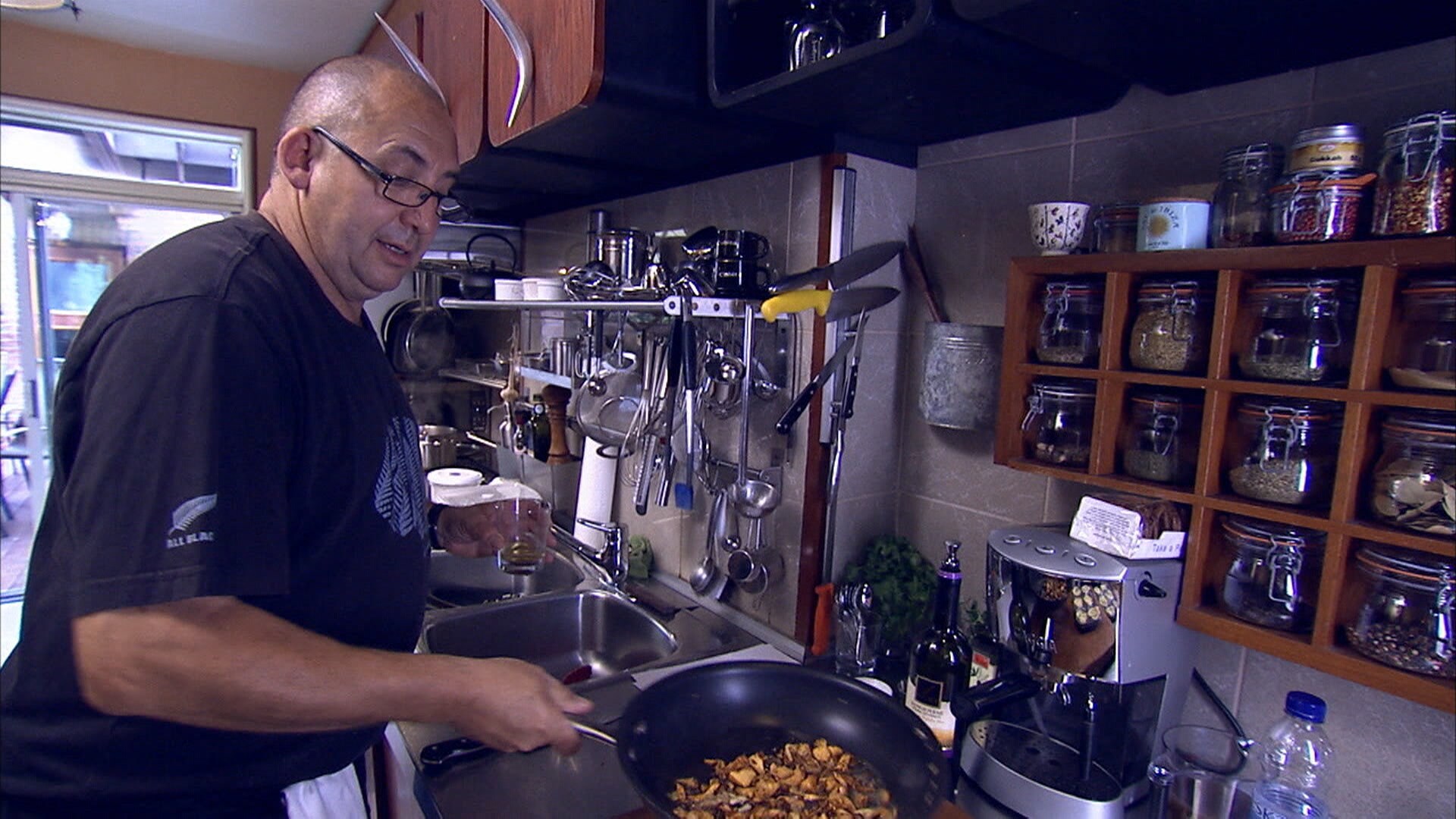 Un souper presque parfait S12E20 Les meilleurs moments de Serge Noovo