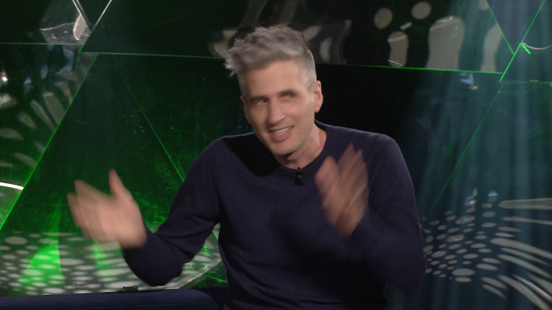 La semaine des 4 Julie Olivier Niquet présente les bêtises du web