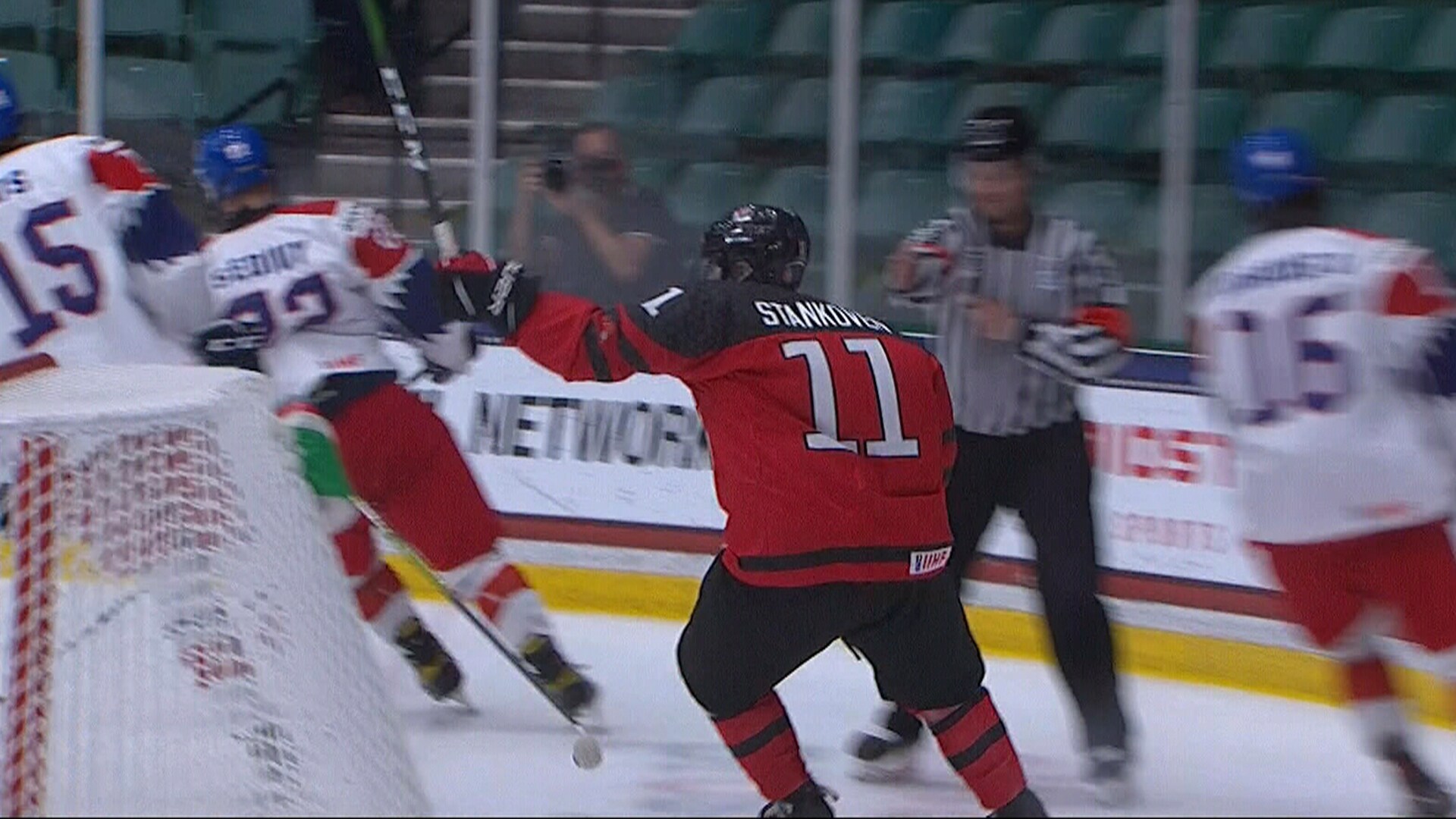 Stankoven slips one past Czech goaltender Satny for Canada ...