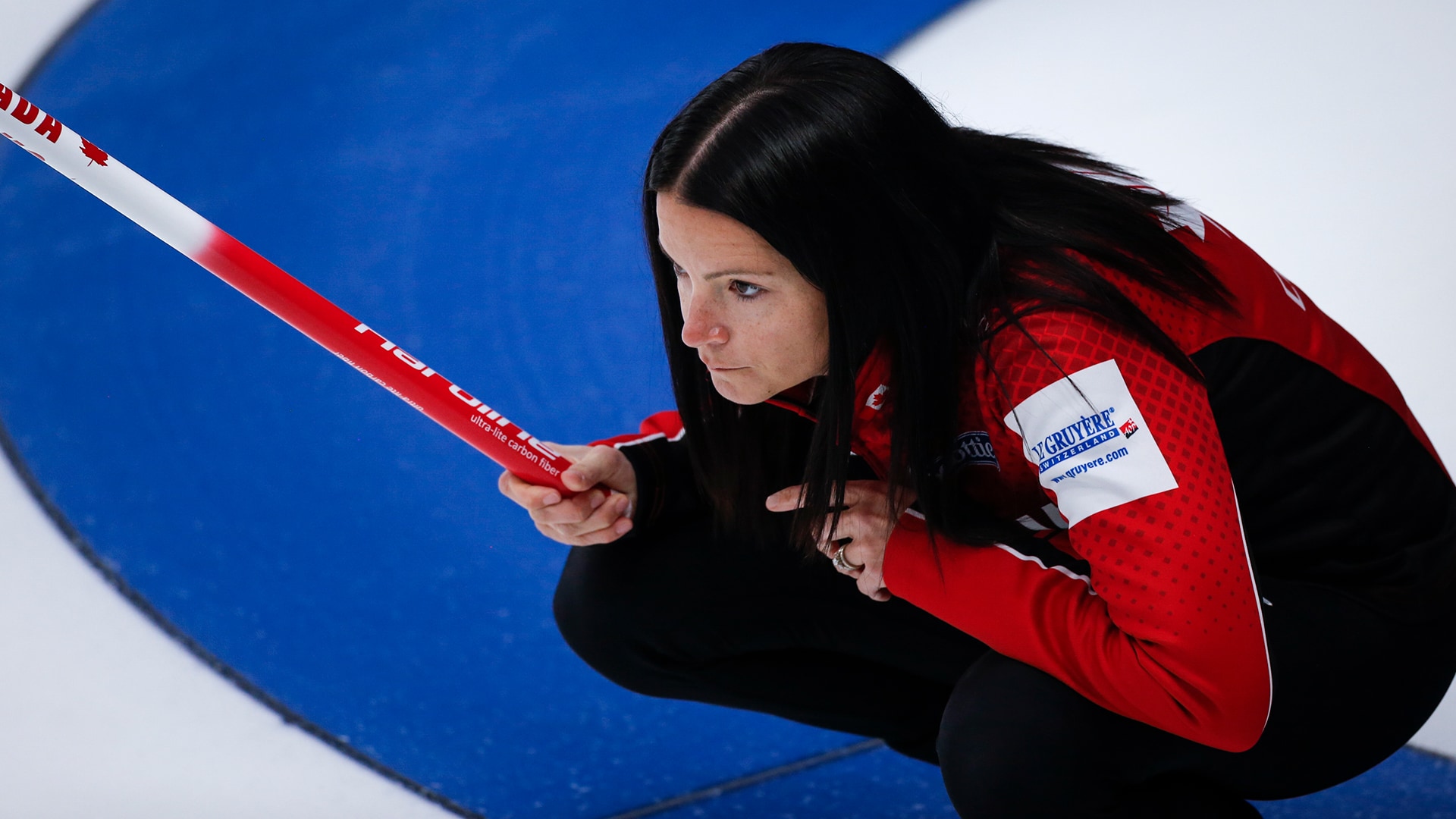 Canada snaps fourgame skid at women's World Curling Championships