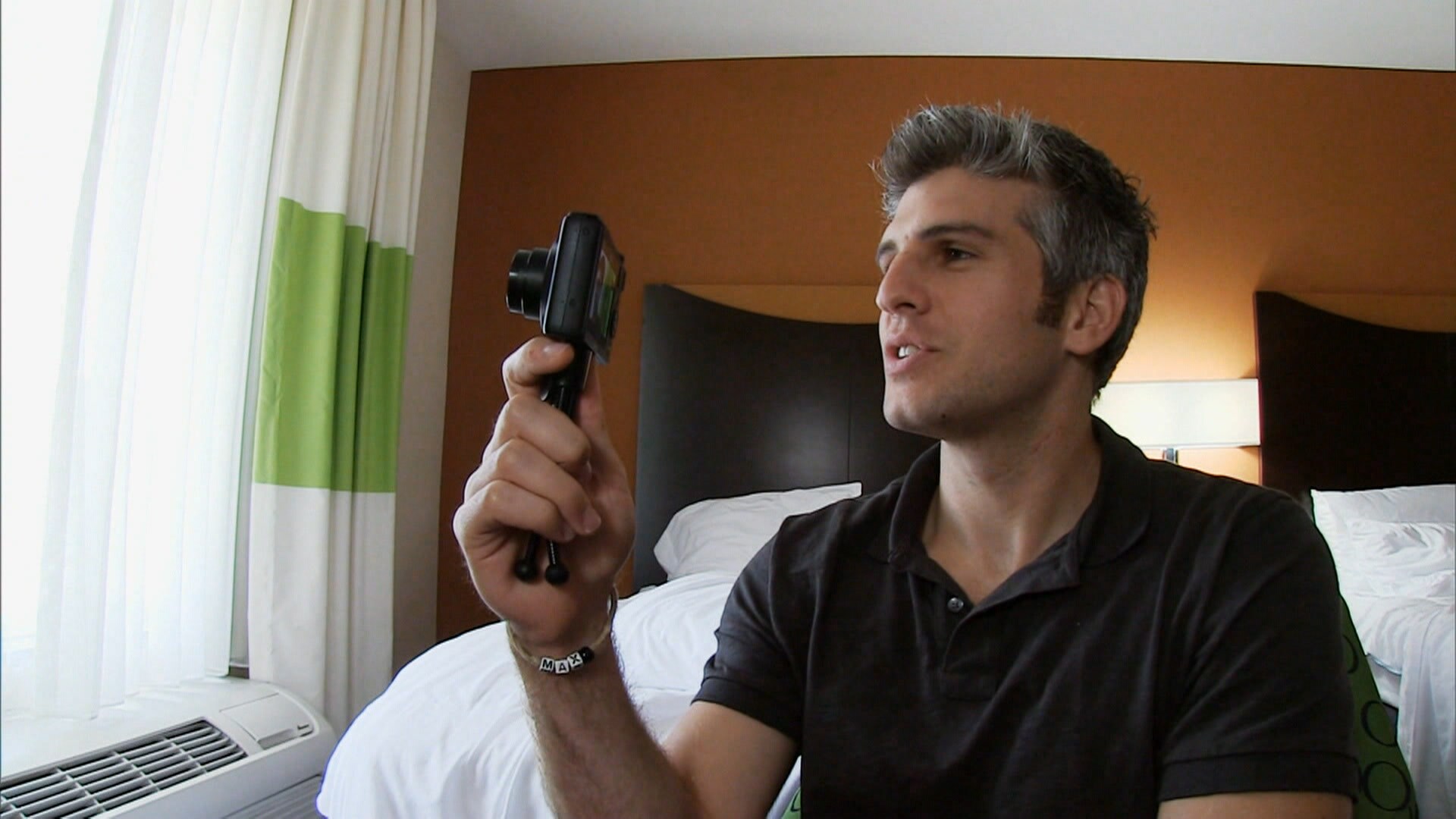 Catfish Fausse Identité S1E6 Kya et Alyx Noovo