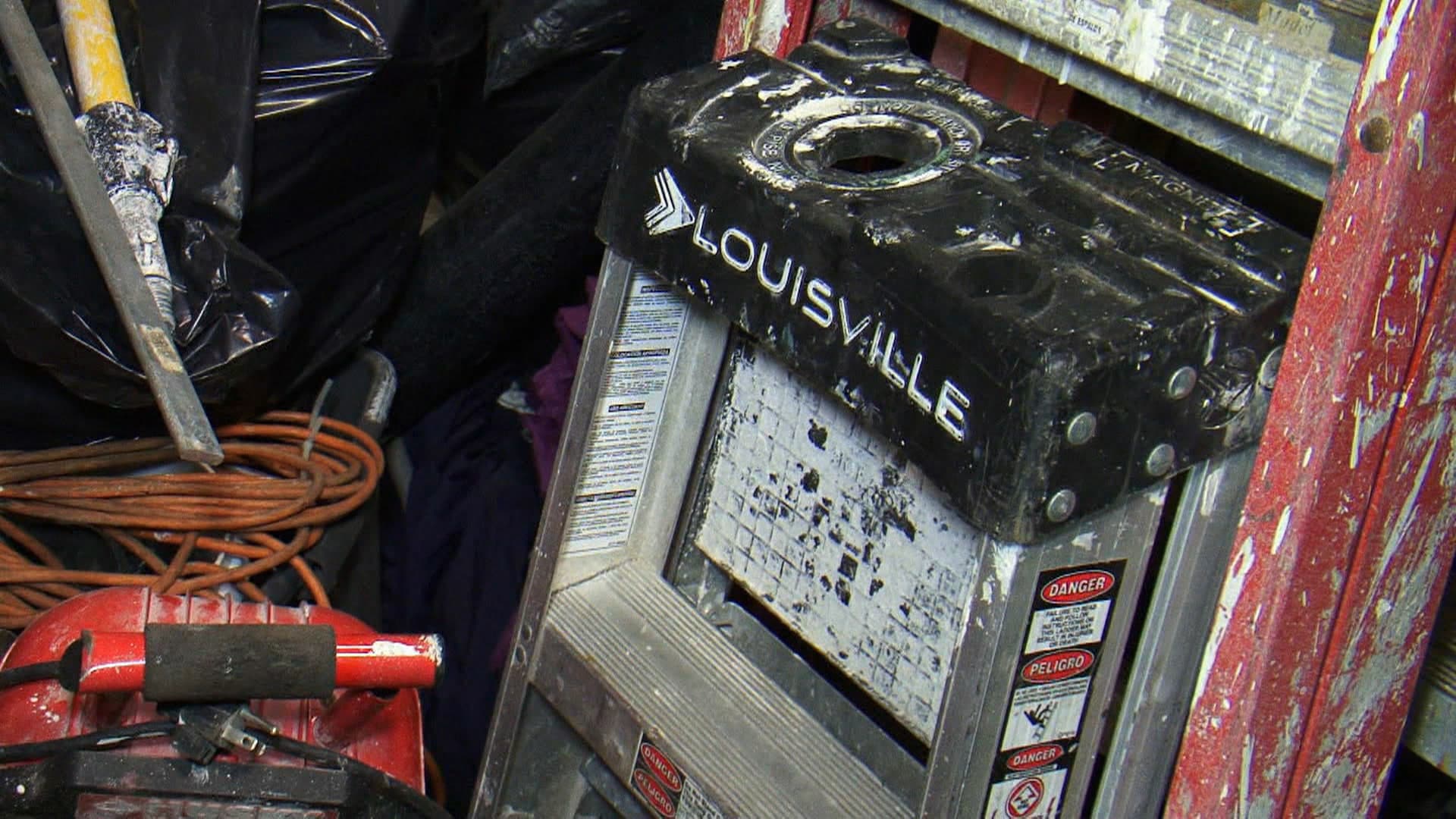 Storage Wars S10E2 Downtown Lockers and Uptown Dreams