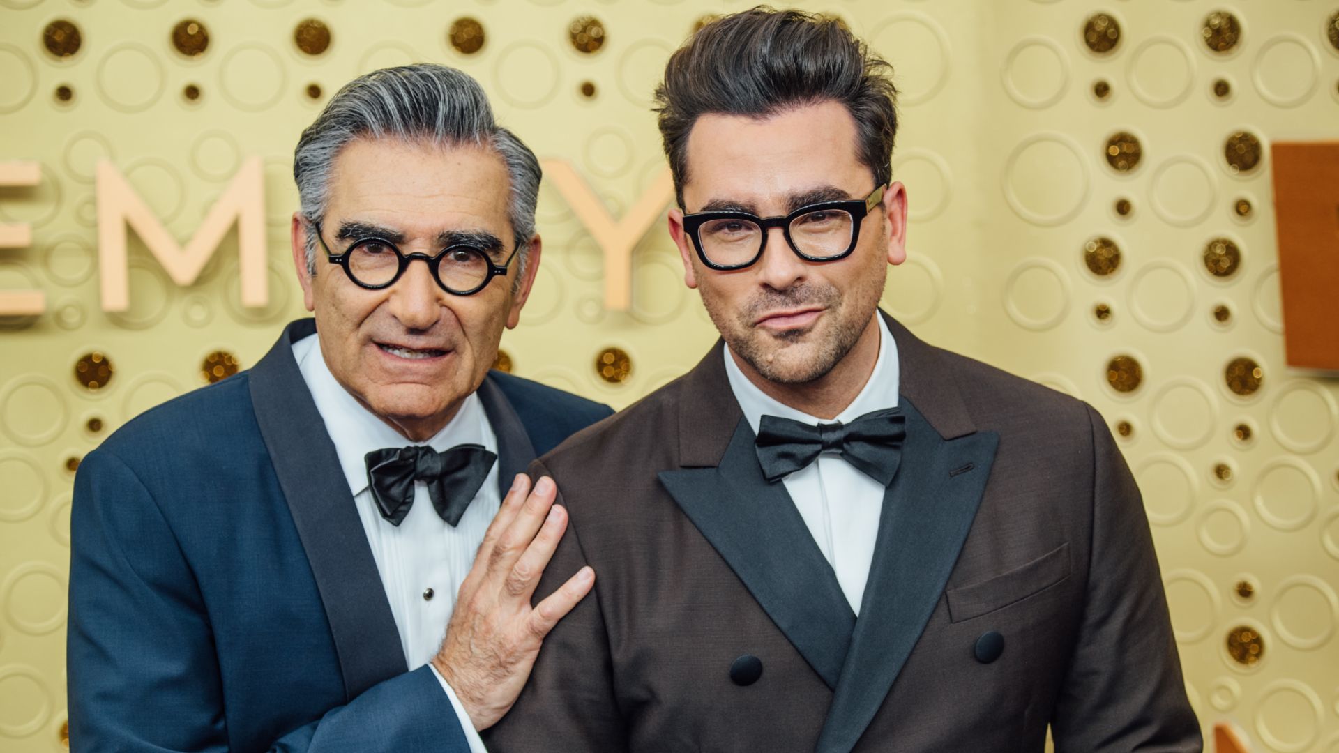 Etalk S19E208 Dan and Eugene Levy cancel ‘Schitt’s Creek’ farewell