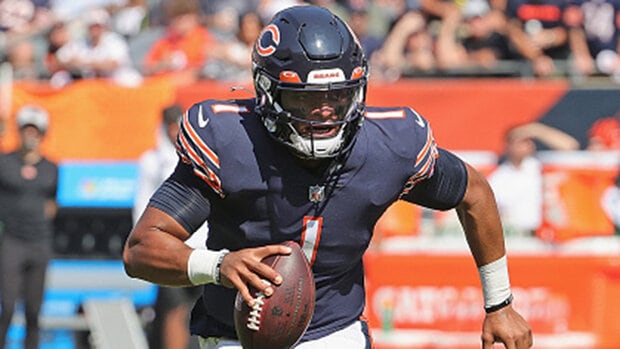 Will Justin Fields be Chicago's QB for the rest of the season?