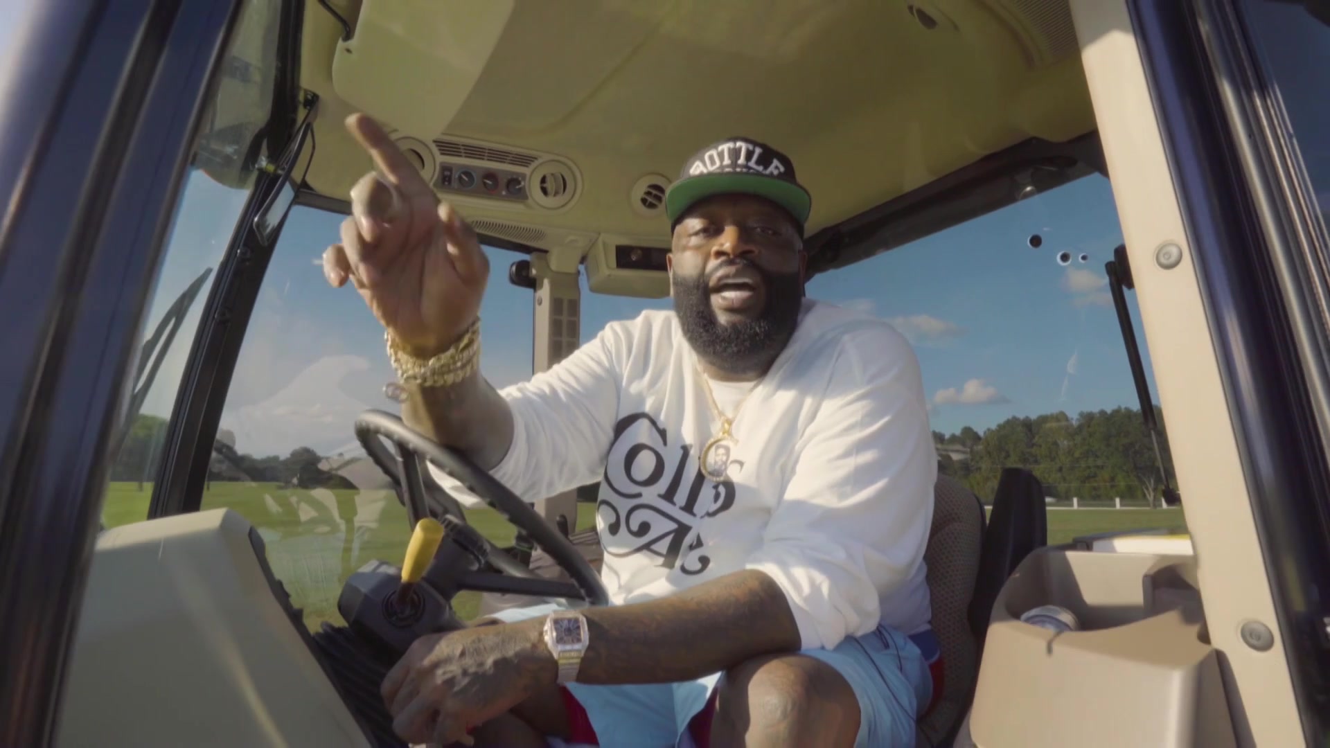 Cribs S18E8 Rick Ross /Jojo Siwa/ Nico Tortorella