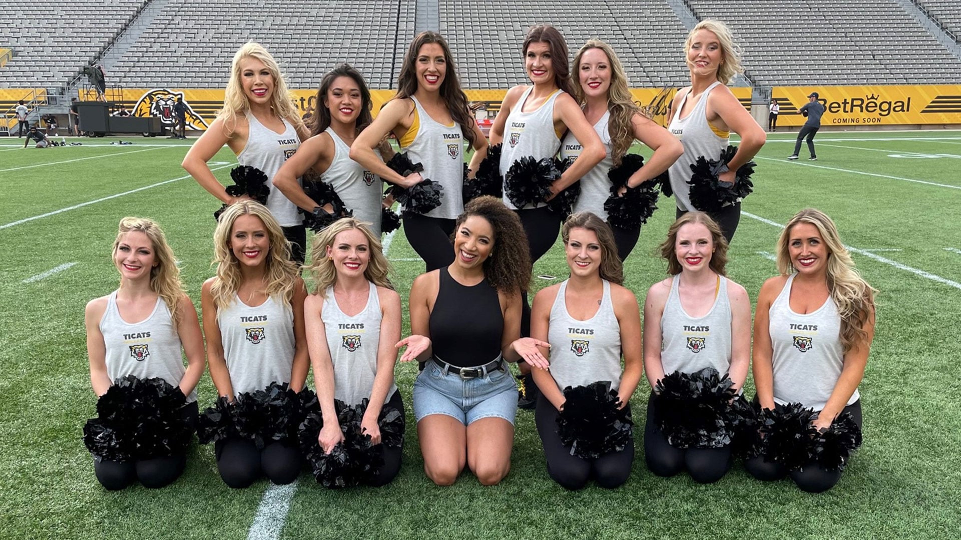 ctv-your-morning-s7-e39-what-it-takes-to-be-a-cfl-cheerleader-ctv