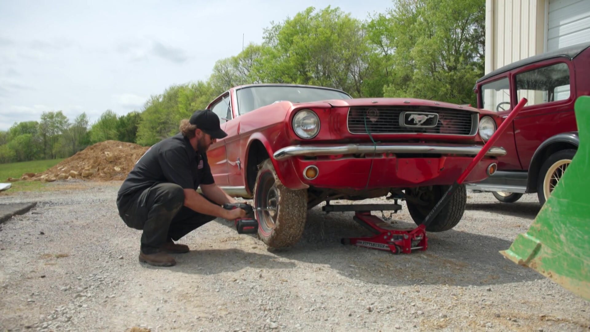 Roadworthy Rescues S1E1 SwampStang