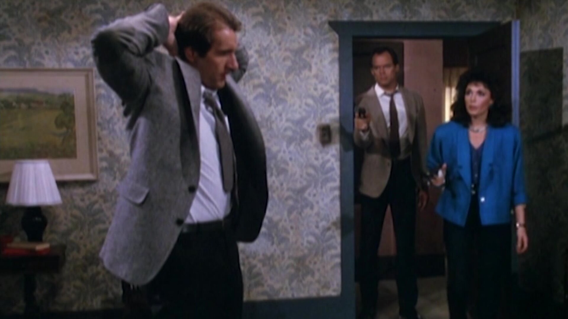 Hunter S1E11 The Garbage Man