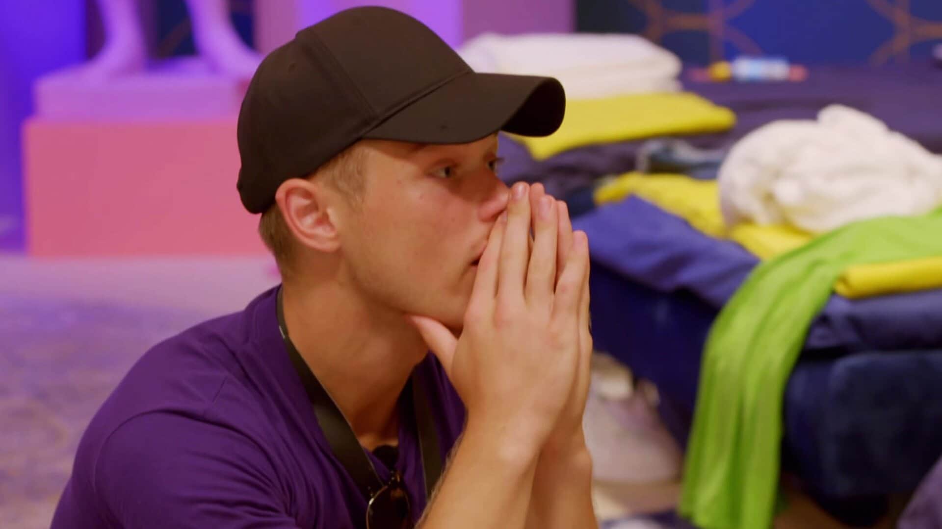 Love at First Lie S1E4 The Shocking Truth!