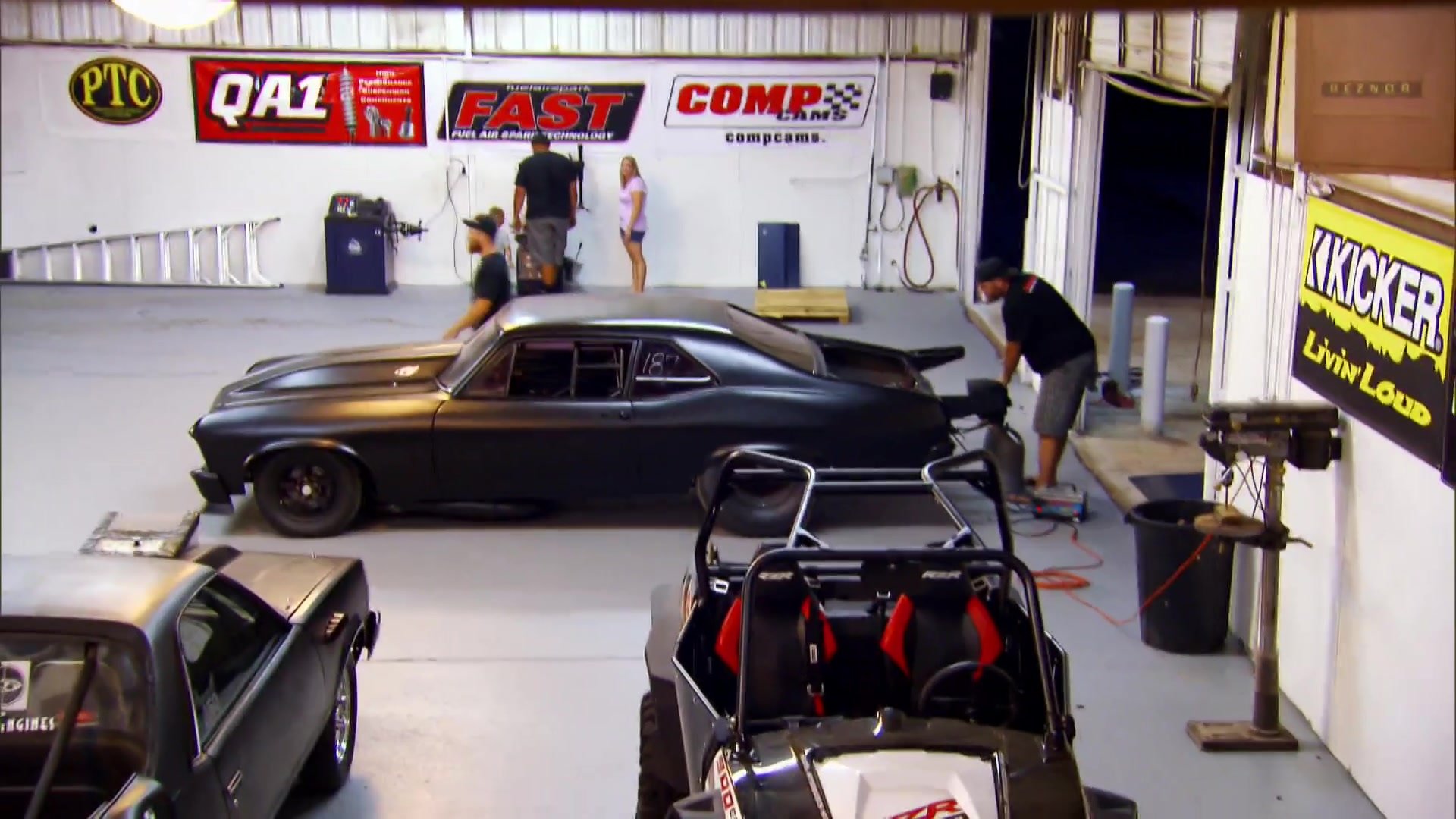 Street Outlaws S2E2 Midwest Fireworks