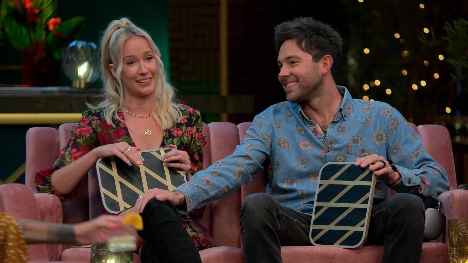 About Last Night | S1:E4 | Anna Camp; Loni Love; Bobby Lee