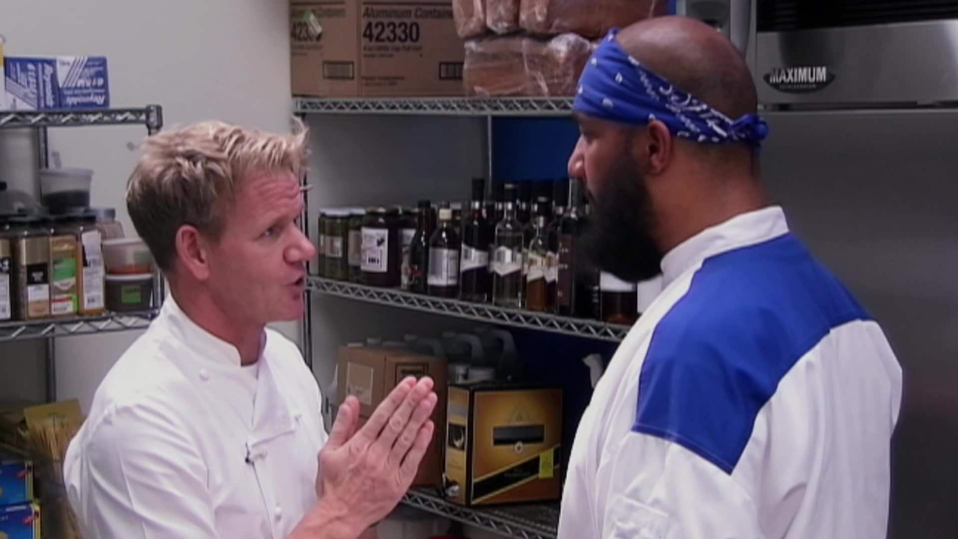 Hell S Kitchen S14 E7 12 Chefs Compete CTV   2022 5 25 72581de2 Fade 47c1 9dd3 Ef7114051697 Png 1920x1080 